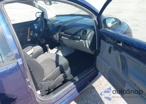 2002 Volkswagen New Beetle Gls Tdi z USA, uszkodzony, nr VIN 3VWCP21C62M421666